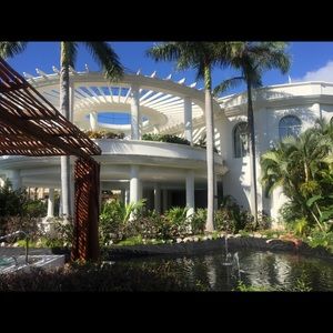 Meet your Posher, Teresa